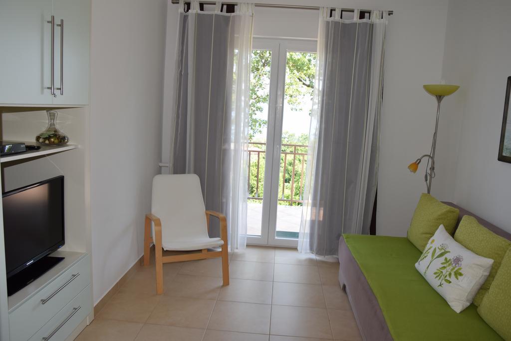 Apartments Sandra Brsec Exterior photo